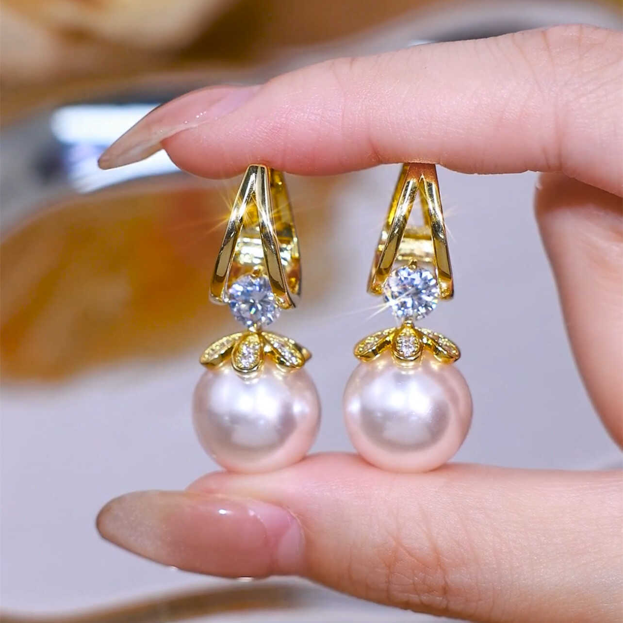 đăCompre uno y llĂ©vese otro gratisă Pendientes de plata con perlas de lujo francĂ©s de nuevo estilo 2025