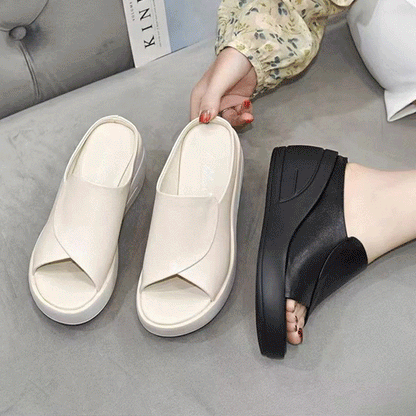 👡【5,5 cm obcas】 2025 miękka podeszwa sandały na koturnie dla kobiet